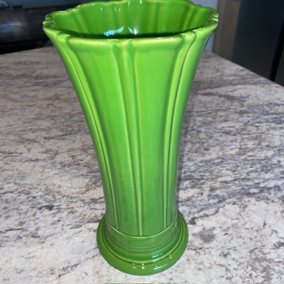 Fiestaware 10" Vase in Shamrock - Picture 2 of 7